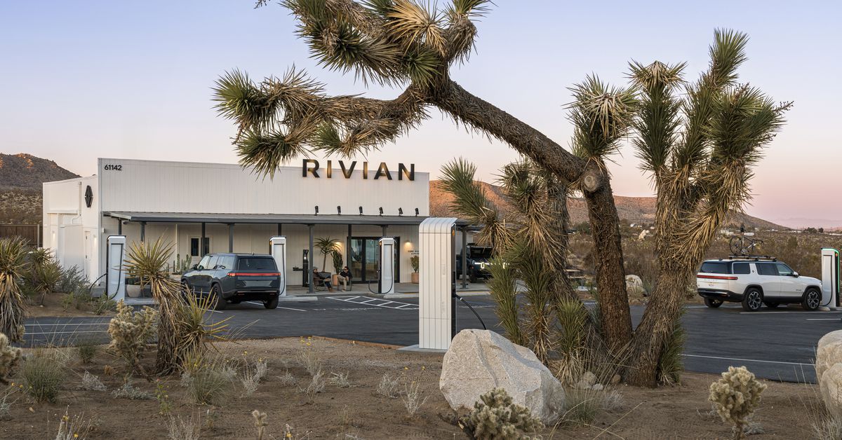 rivian-ev-charging-joshua-tree