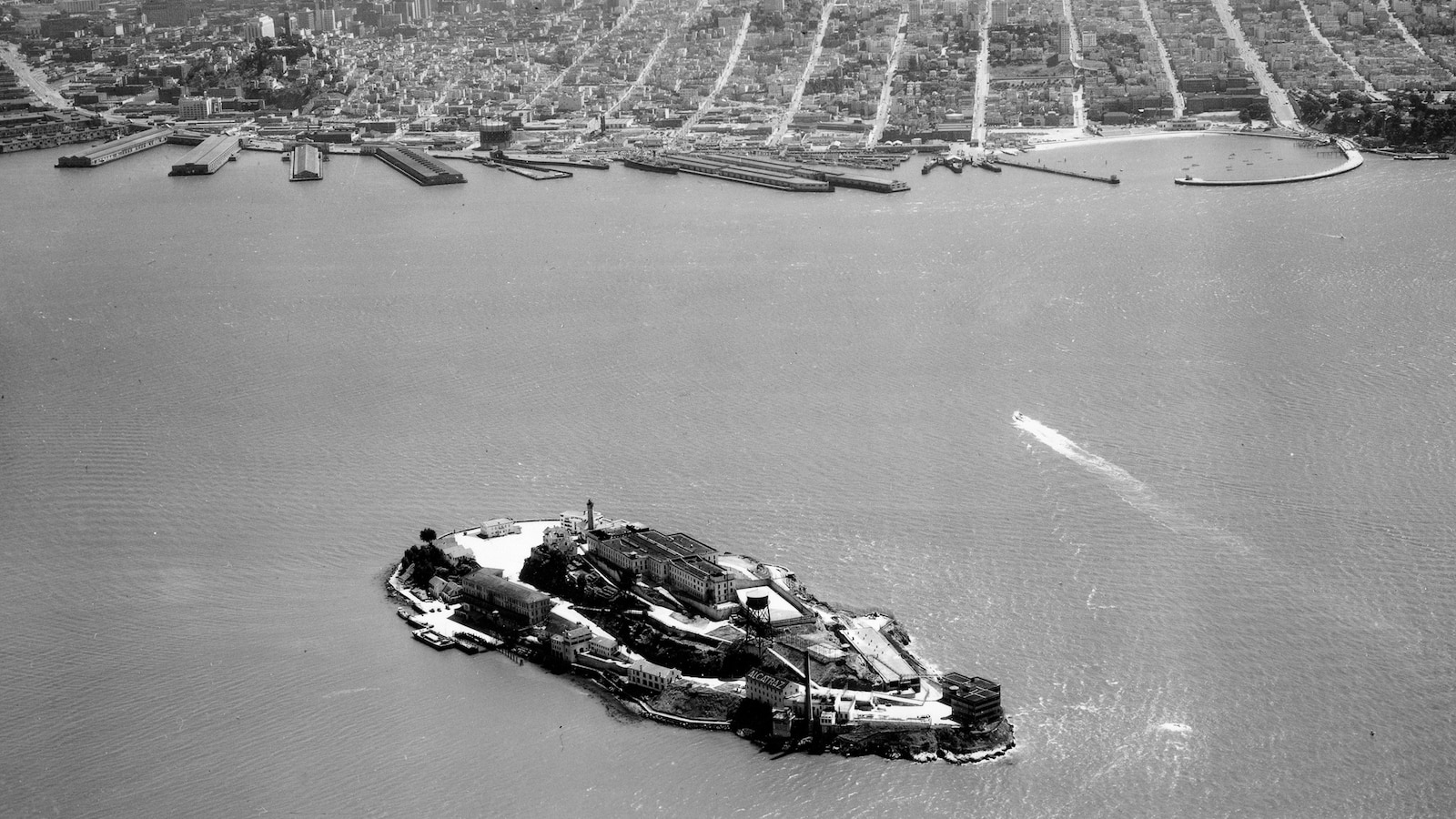 alcatraz-trump-prison-revival