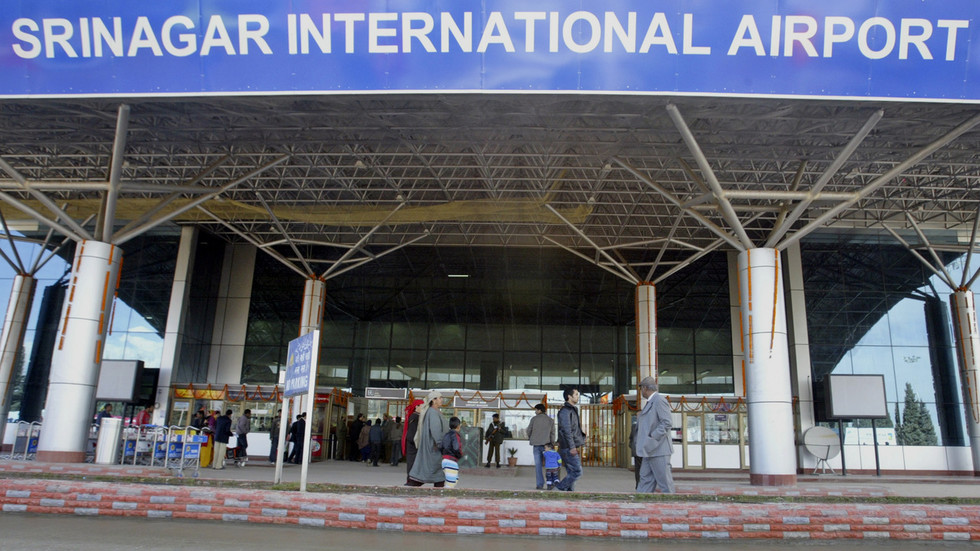 india-airports-reopening