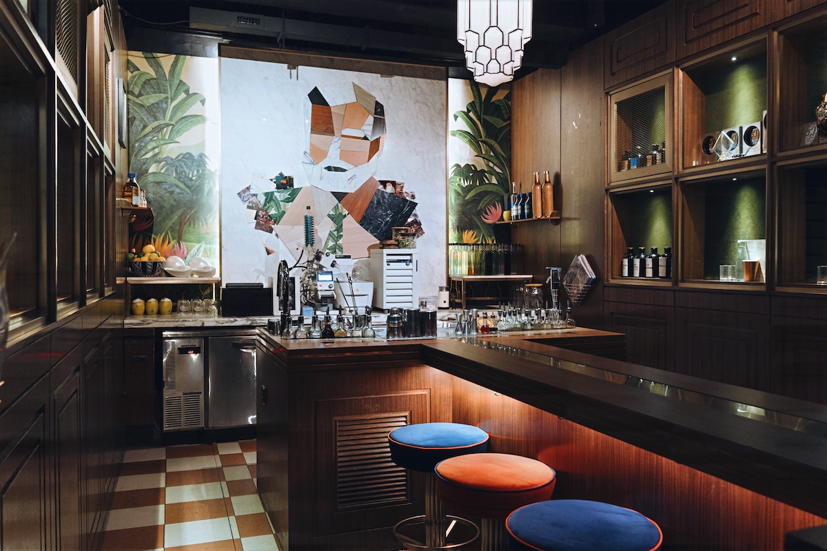 hemingway-hong-kong-nightlife