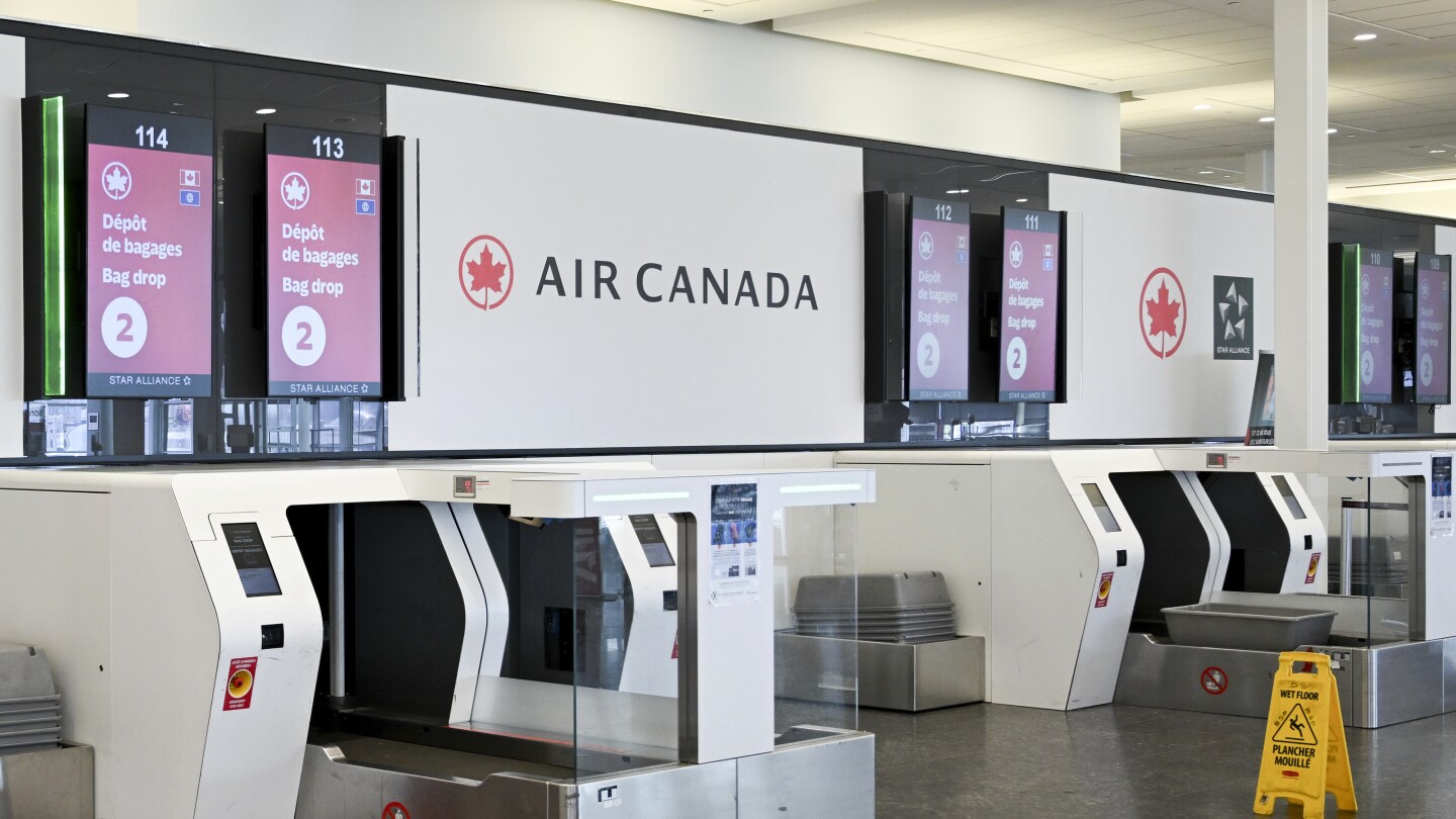 air-canada-resumes-flights-sunday