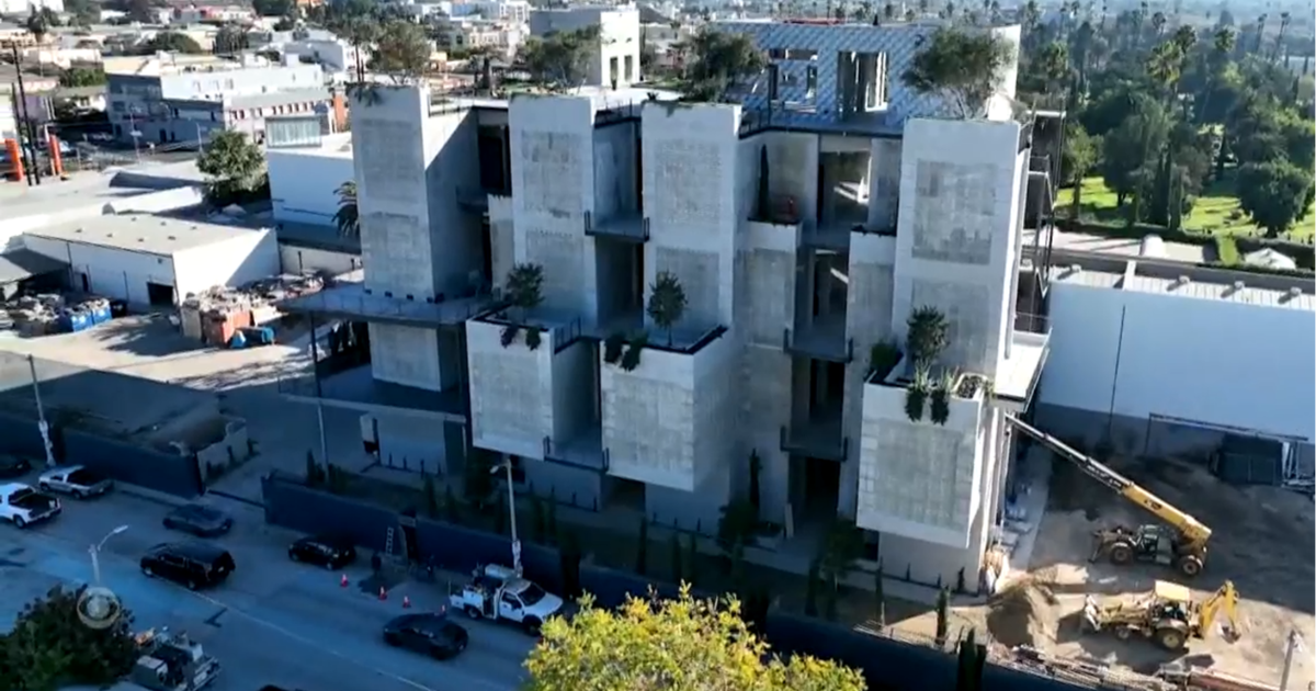 mausoleum-hollywood-landmark